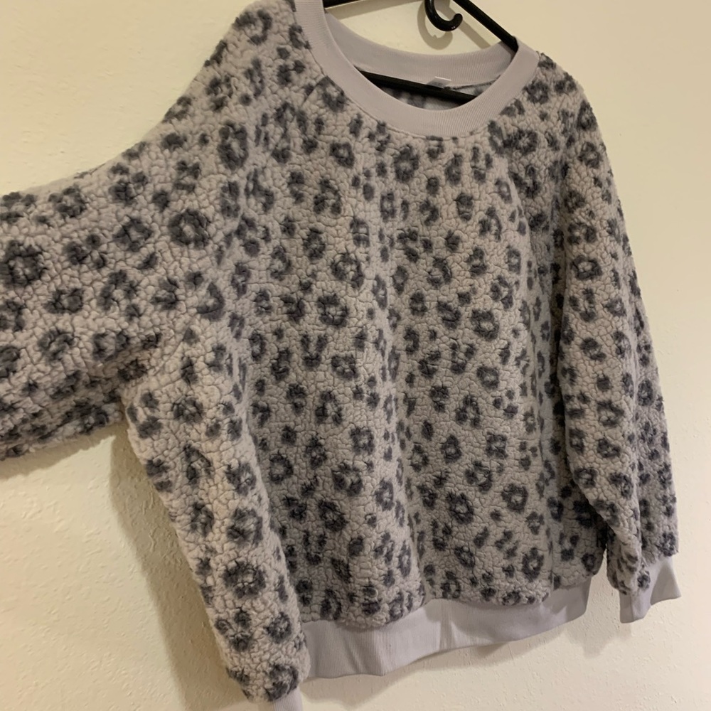 NWOT Leopard Print Sweatshirt